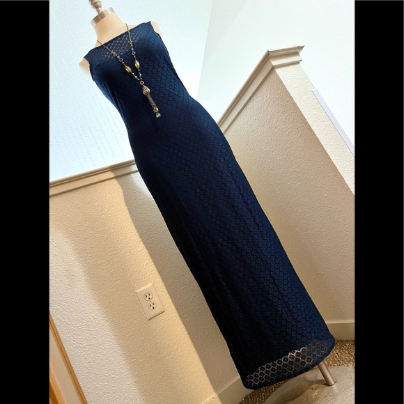 EUC S Navy Blue Lace Elegant 90s Vintage Maxi Dress - Picture 7 of 10
